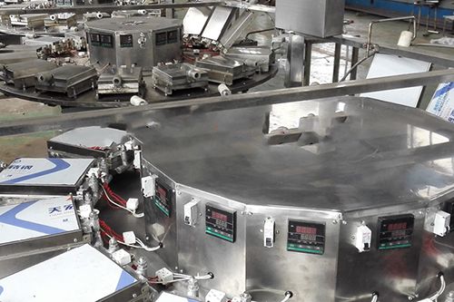 Automatic Continuous Wafer Roll Machine